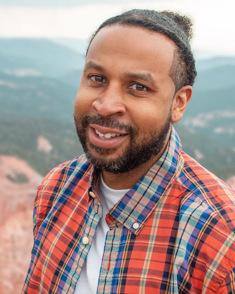 Paul manbun plaid Sized_0154