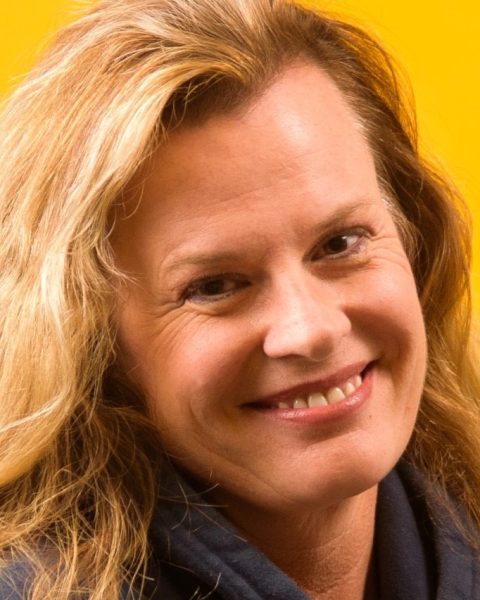 E24591B0-C056-4DA4-BAAC-181A02AE1E23